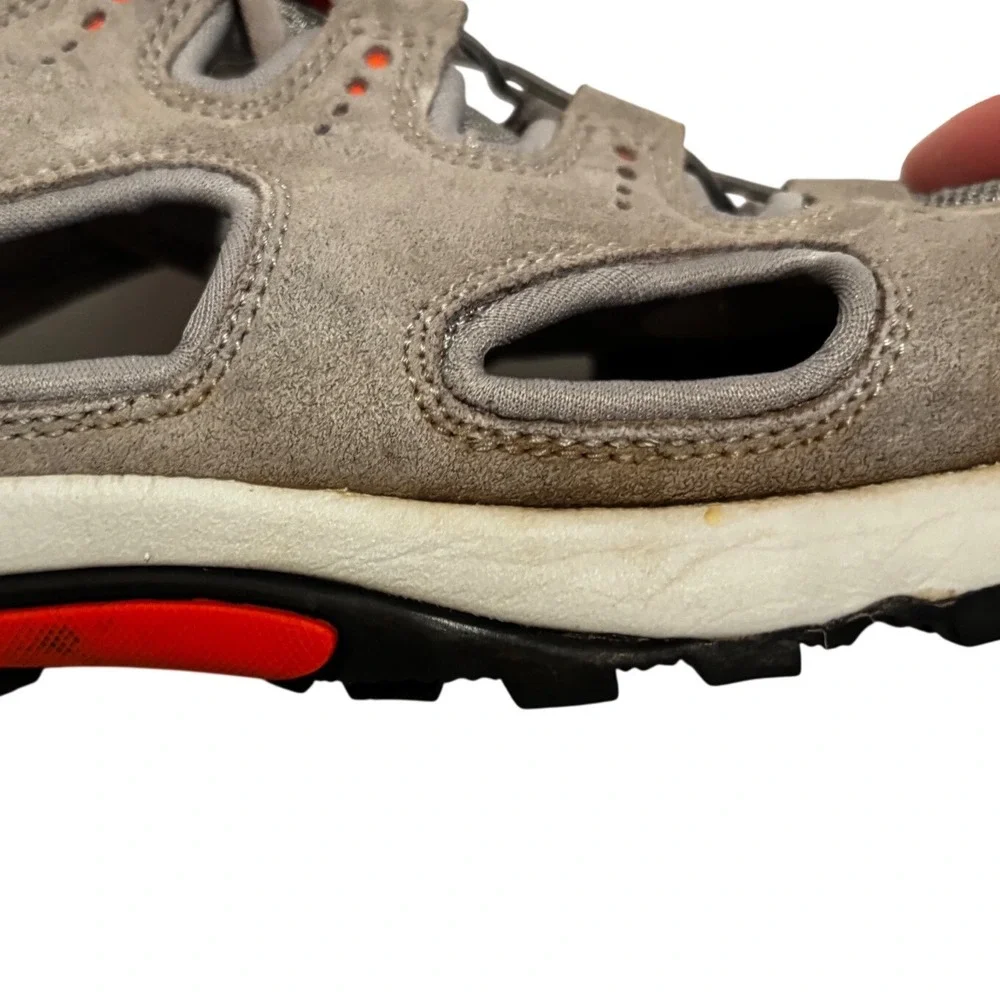 Lands End Mens Water Hiking closed‎ toe Sandals Gray Suede Mesh Bungee  Size 10D